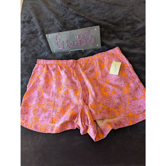 Women's Universal Thread Shorts Size 2X Purple Orange Floral - Picture 1 of 7